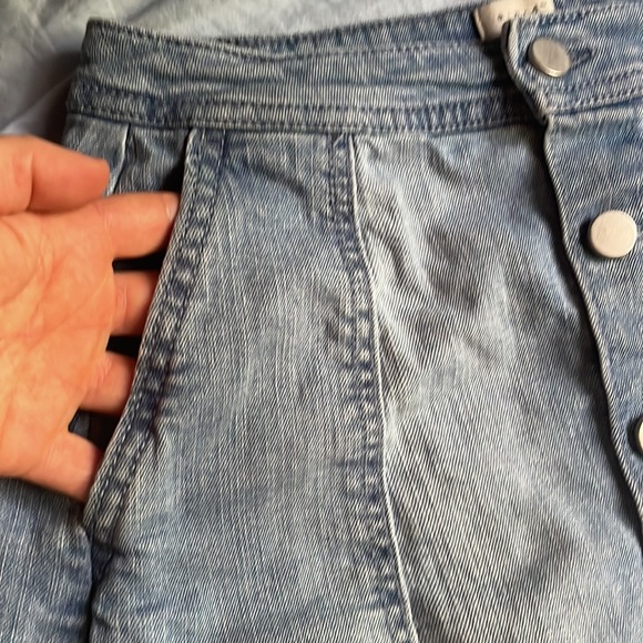 A new Day denim button up skirt sz 6 EUC - Picture 3 of 8